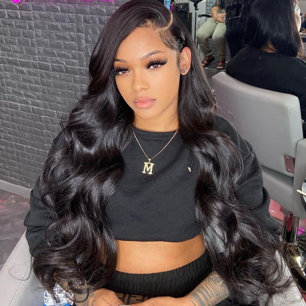 Body Wave Lace Front Wigs