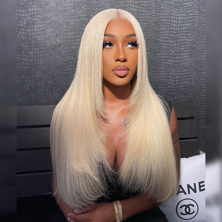 Blonde Layered Hair Wig Blonde Layered Hair Wig